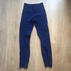 💙Lululemon Navy Mesh Leggings 💙